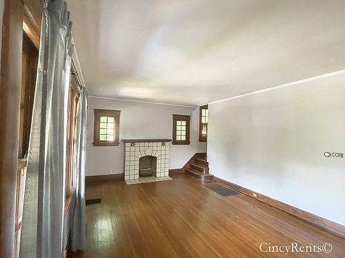 2nd image of 1220 Paxton Ave