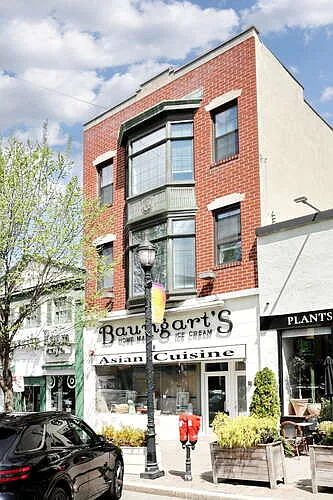 45 E Palisade Ave #2