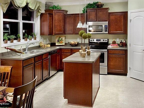 KY-PU-CherrywoodPlace-Brewster-INT-Kitch