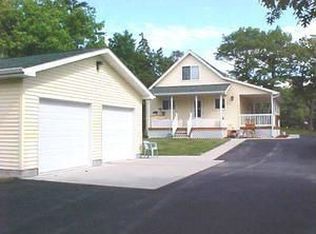 3430 Walnut St, East Tawas, MI 48730