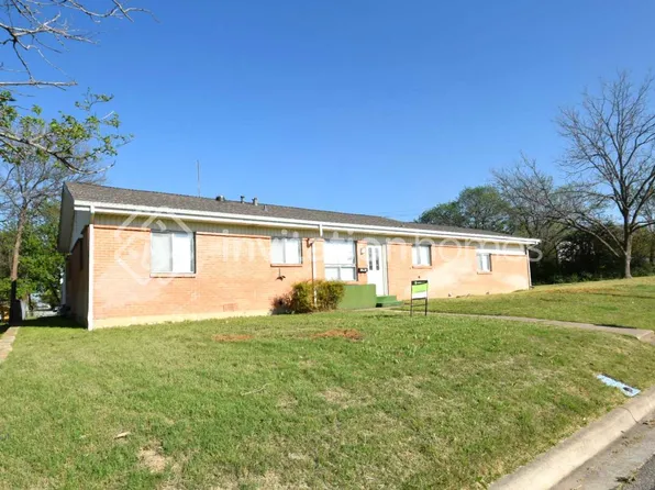 202 Case St, Weatherford, TX 76086