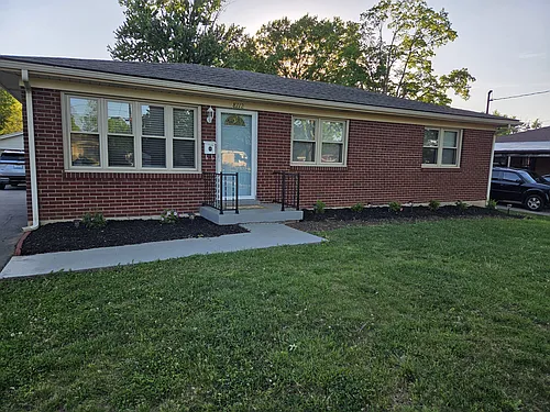 8112 Pina Way Photo 1