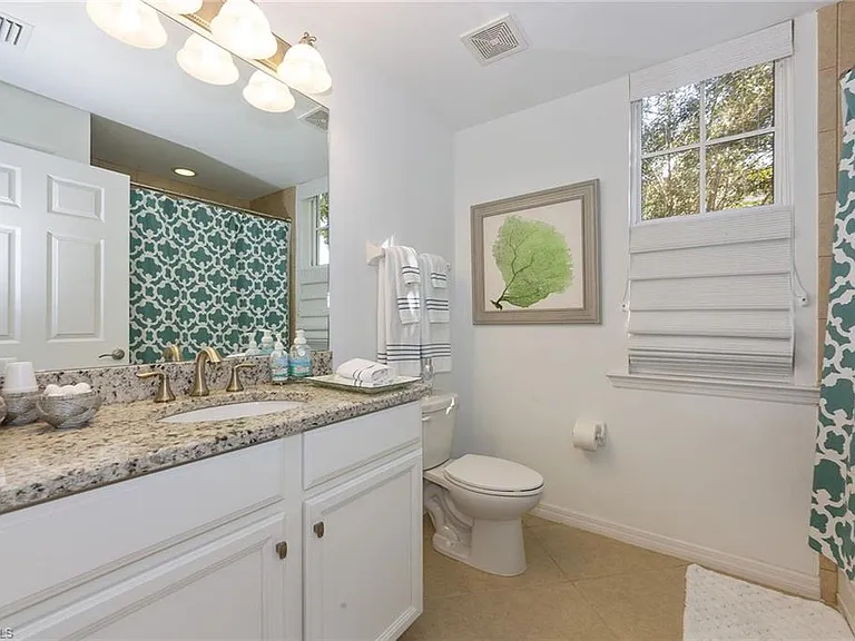 23550 Alamanda Dr #101 — Photo 14