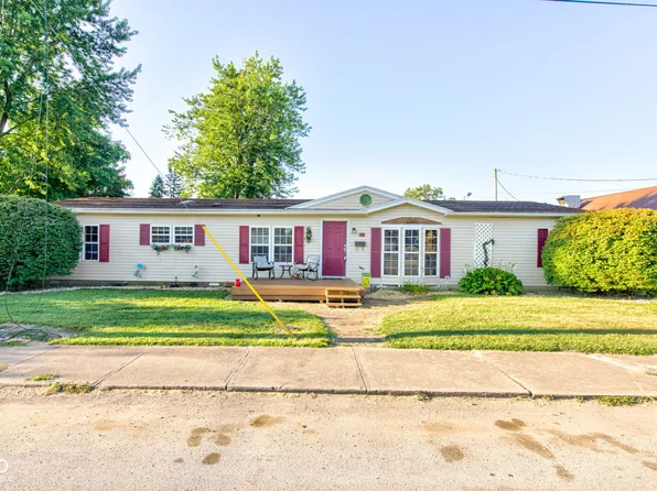 111 E South St, Tipton, IN 46072