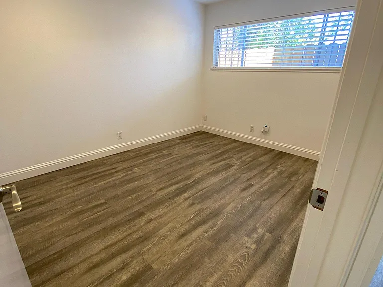 1540 Hearst Ave #1 — Photo 7