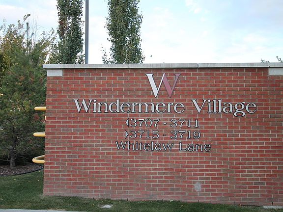 2nd image of 3719 Whitelaw Ln NW #105