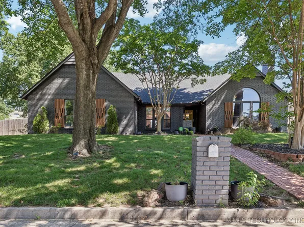 6717 E 99th St, Tulsa, OK 74133