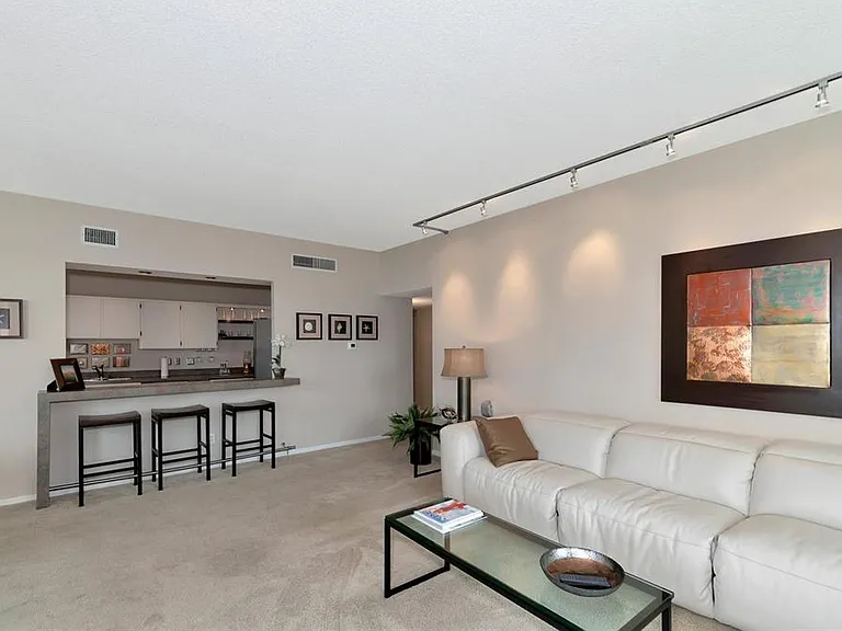 1111 N Gulfstream Ave #1A — Photo 26