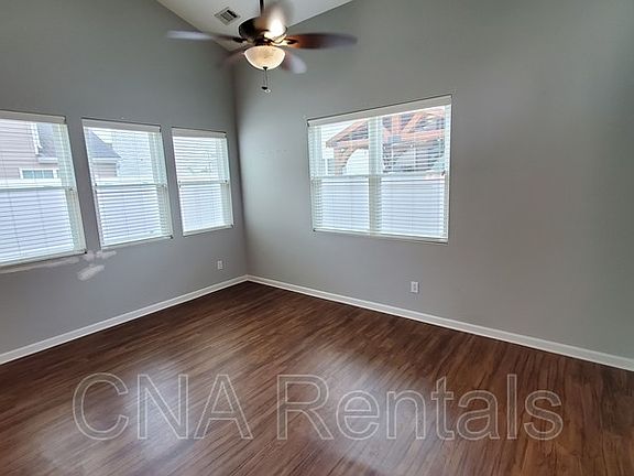 3rd image of 311 Hiawassee Dr