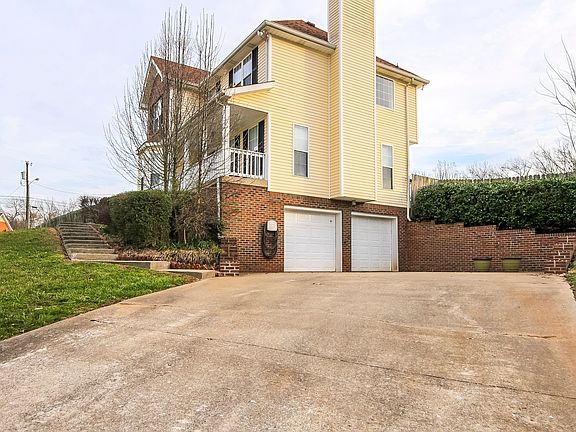 4th image of 3110 Arrow Ln