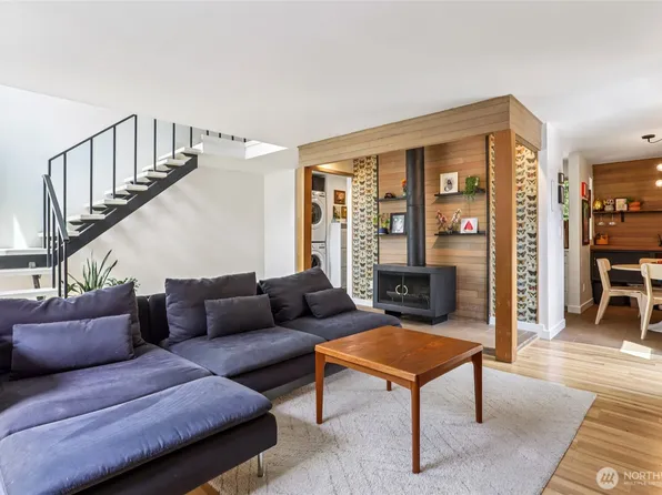 10765 Burke Avenue N #14, Seattle, WA 98133