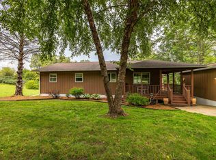 2A45 Pioneer Dr, Apple River, IL 61001