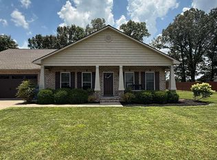 1679 Kandi Kay Ln, Murray, KY 42071