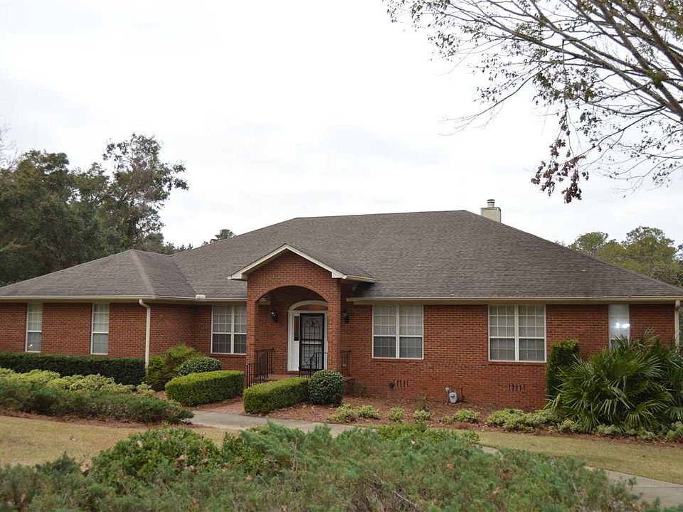 1st image of 3704 Longford Dr