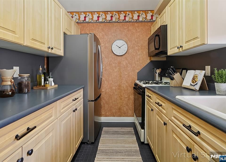4 Horizon Rd APT 416, Fort Lee, NJ 07024 | MLS #26011854 | Zillow