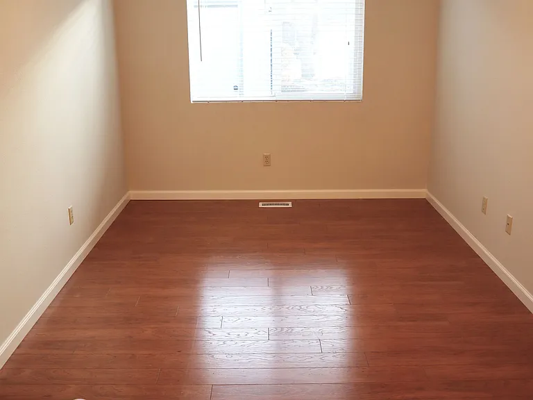 210 W Arrowrock Ln — Photo 12