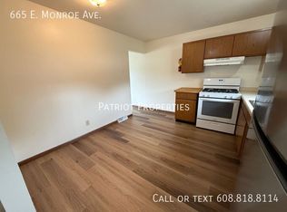 665 E Monroe Ave, Hartford, WI 53027