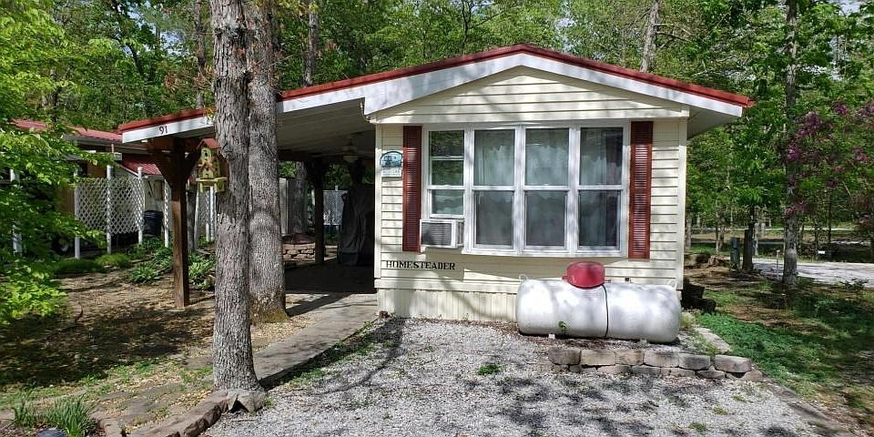 1st image of 38 Wildwood Dr