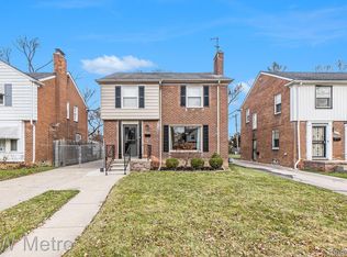 9236 Rosemont Ave, Detroit, MI 48228