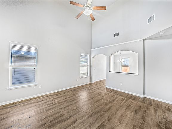 3rd image of 14601 Joy Lee Ln