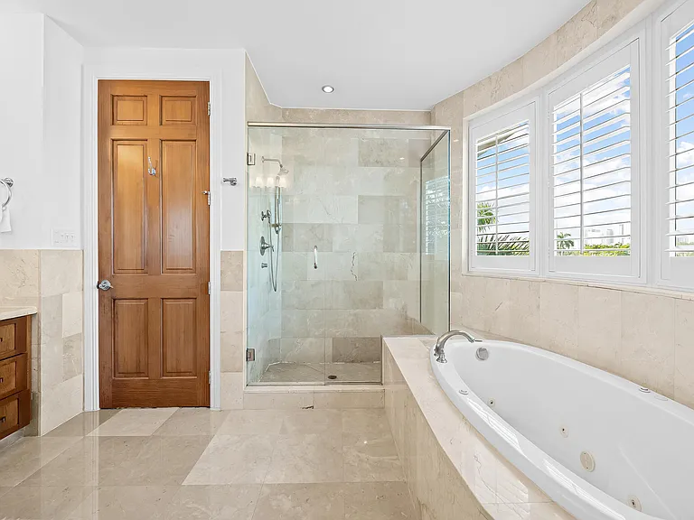 516 Hendricks Isle #4C — Photo 18