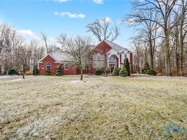 5387 Sugar Ridge Rd, Pemberville, OH 43450