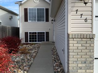 776 51st St S, Fargo, ND 58103