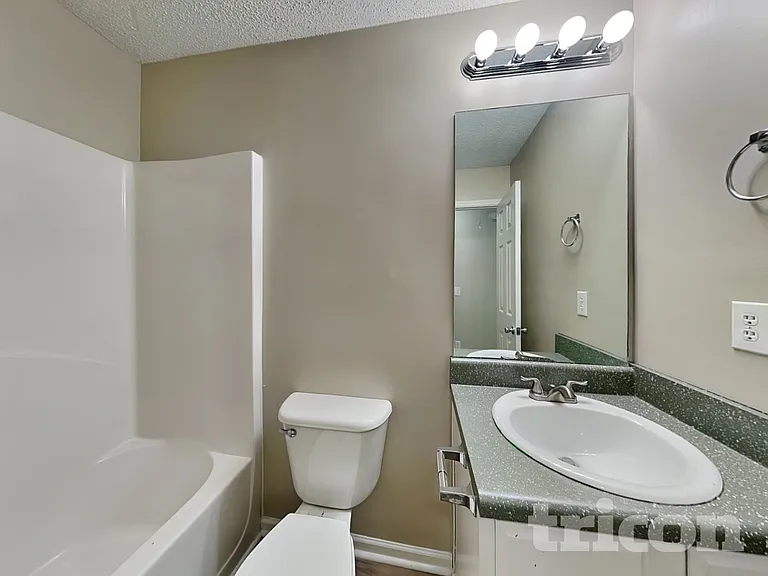 2135 Mulberry Ln — Photo 14
