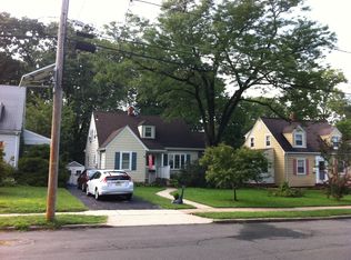 523 Maple Ave, Ewing, NJ 08618