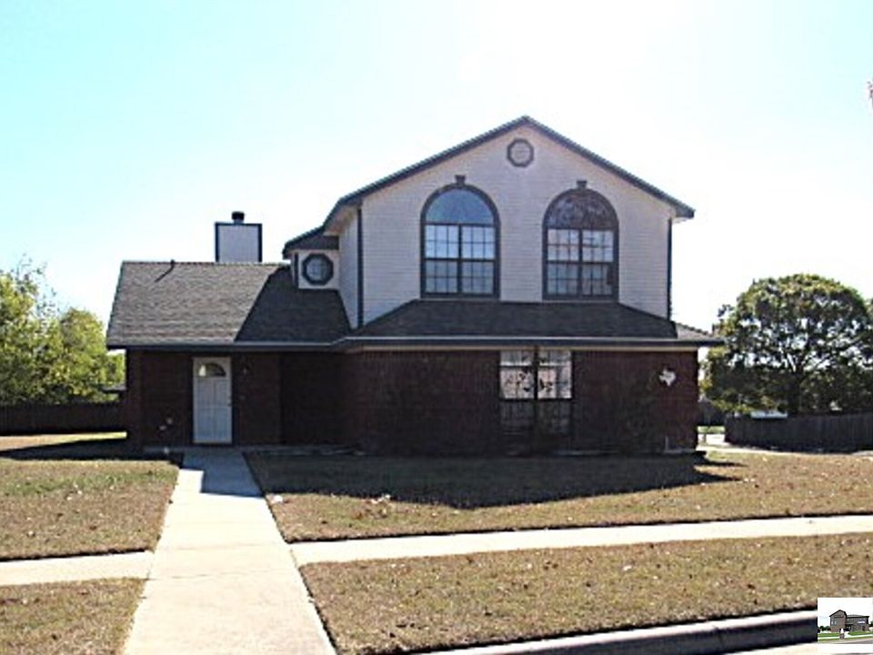 1st image of 3819 Oak Valley Dr