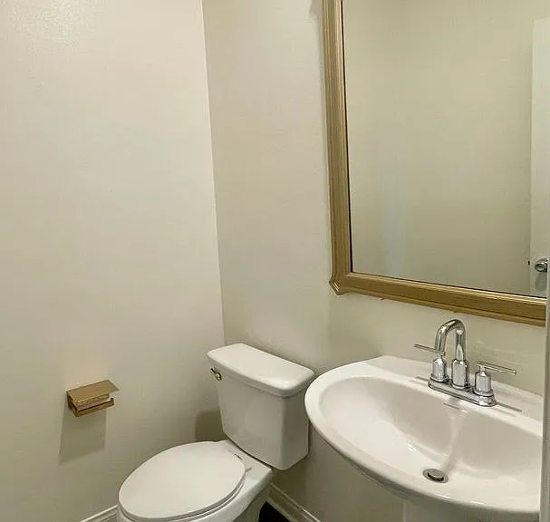 1382 Mesquite Dr — Photo 12