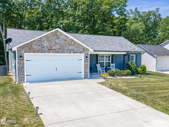 4th image of 3331 Townsend Park Ln