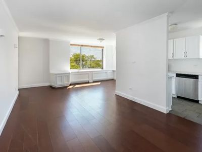 2 S End Ave APT 6C, New York, NY, 10280