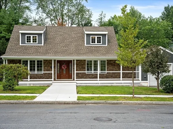 107 Newton Ave N, Worcester, MA 01609