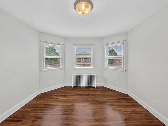 Spacious bedroom
