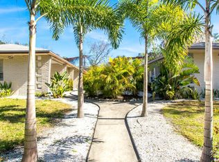 1211 N Osceola Ave APT A, Clearwater, FL 33755