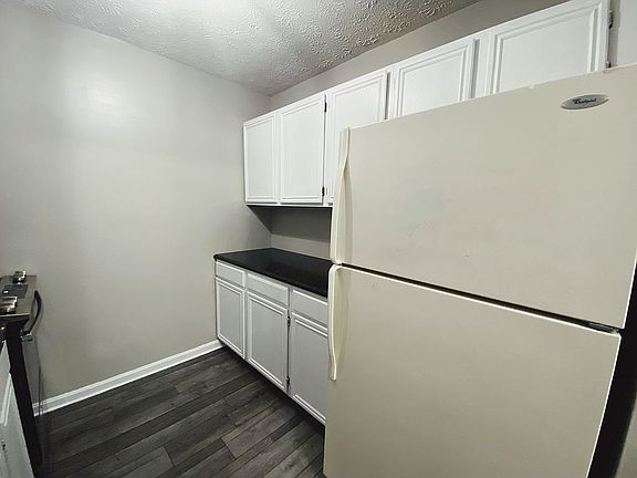 3rd image of 23240 Chestnut Oak Ct APT 1043