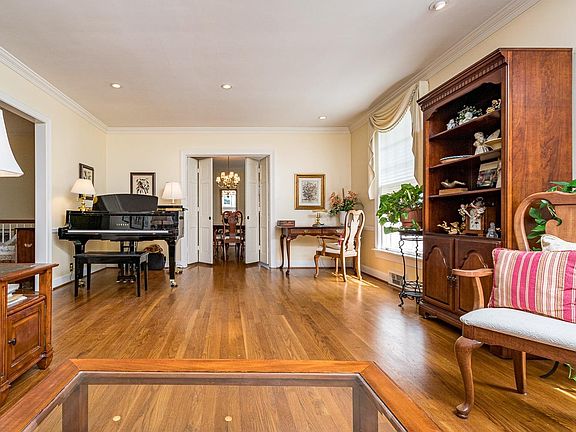 4th image of 1610 Langhorne Rd Lot 4