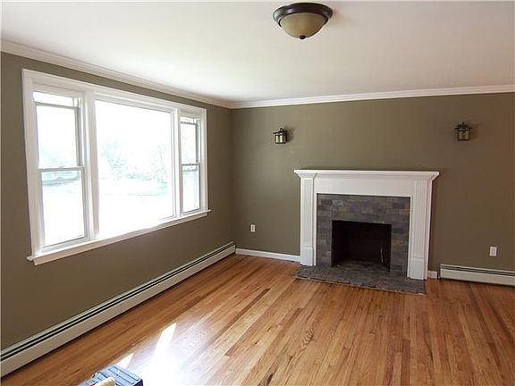 2nd image of 22 Harold Ave
