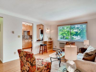 656 Ashland Ave APT 11, Saint Paul, MN, 55104