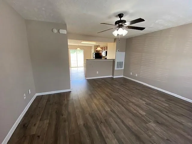 2961 S Rutherford Blvd #D3 — Photo 3