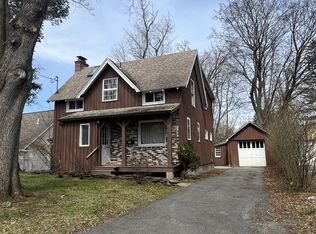 11 Maple Ave, Delmar, NY 12054