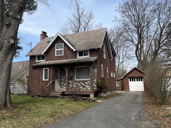 11 Maple Ave