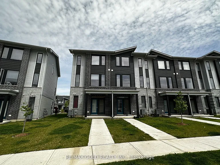 177 Edgevalley Rd #152 — Photo 3