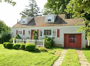218 N Nassau Ave, Massapequa, NY 11758
