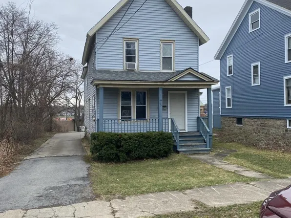 97 5th Ave, Oswego, NY 13126