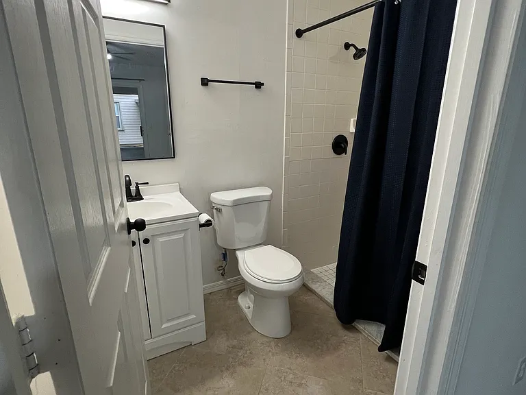 243B Harp Ter — Photo 5