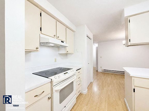 4th image of 4434 Ridgewood Ct NW
