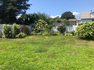 798 Kings Hwy E #2, Fairfield, CT 06825