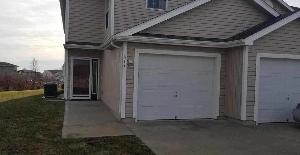 1st image of 1547 SW Shelby Ct #22A